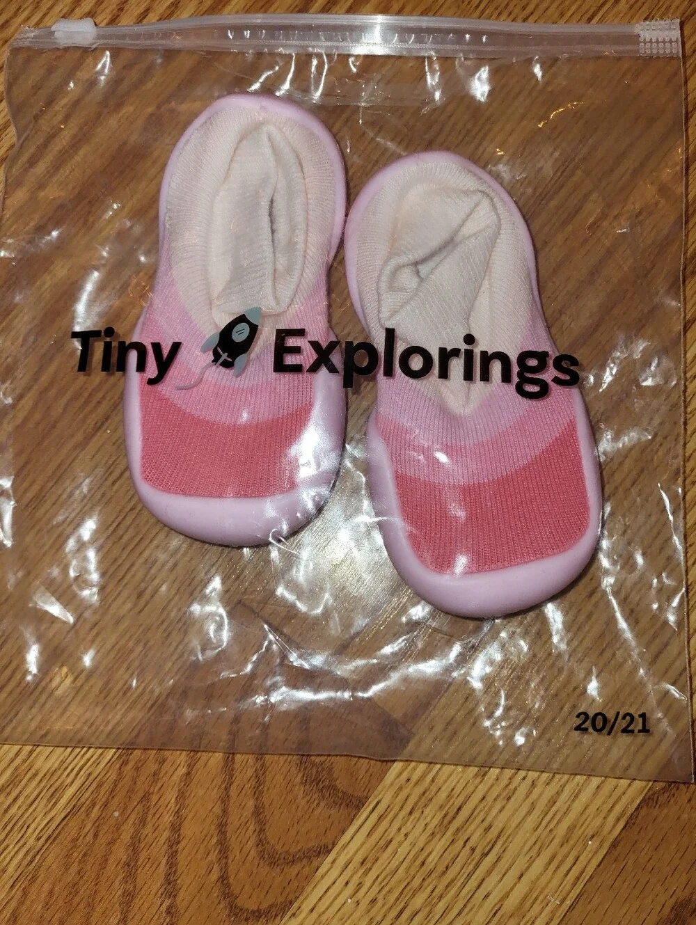 Tiny Explorings Toddler Fox Rabbit Ombre Grip Sock Shoes in Orange/Navy and Pink